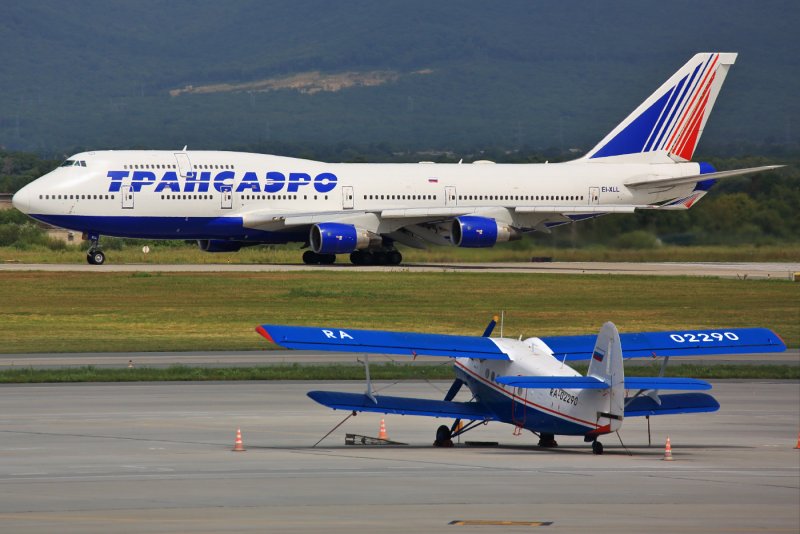Трансаэро Boeing 777-200er
