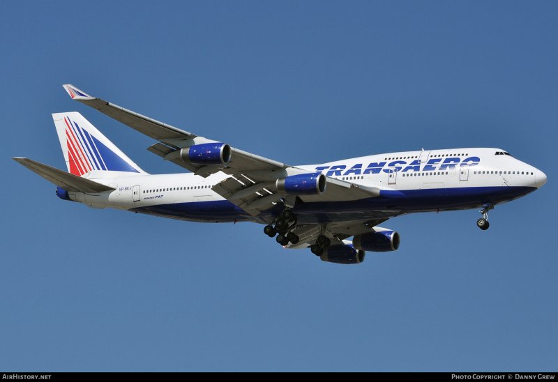 Боинг 747 Трансаэро фото шасси