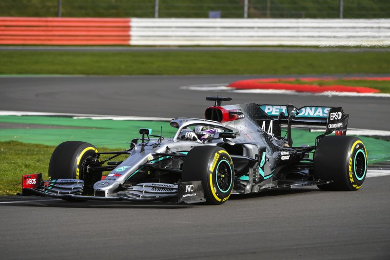 Mercedes AMG f1 w11