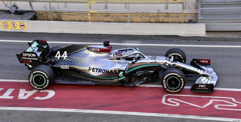 F1 w11 EQ Performance