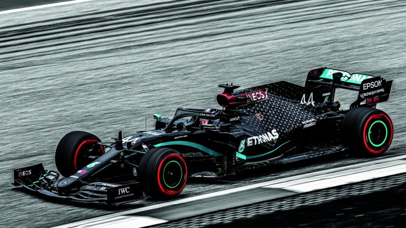Mercedes AMG Petronas f1 2020