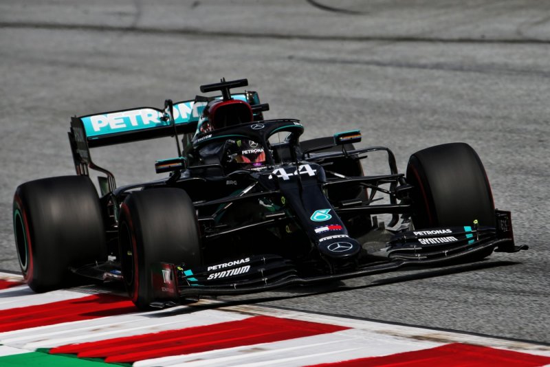 Mercedes w11 f1