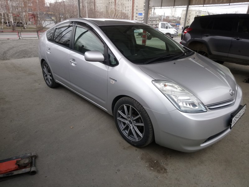 Prius 20 4wd