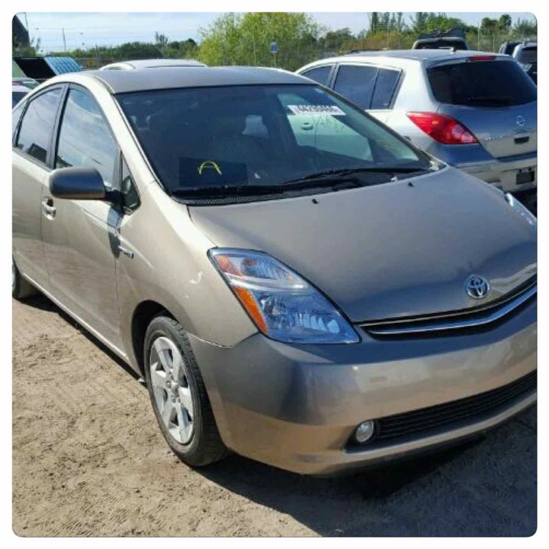 Toyota Prius Hybrid 20
