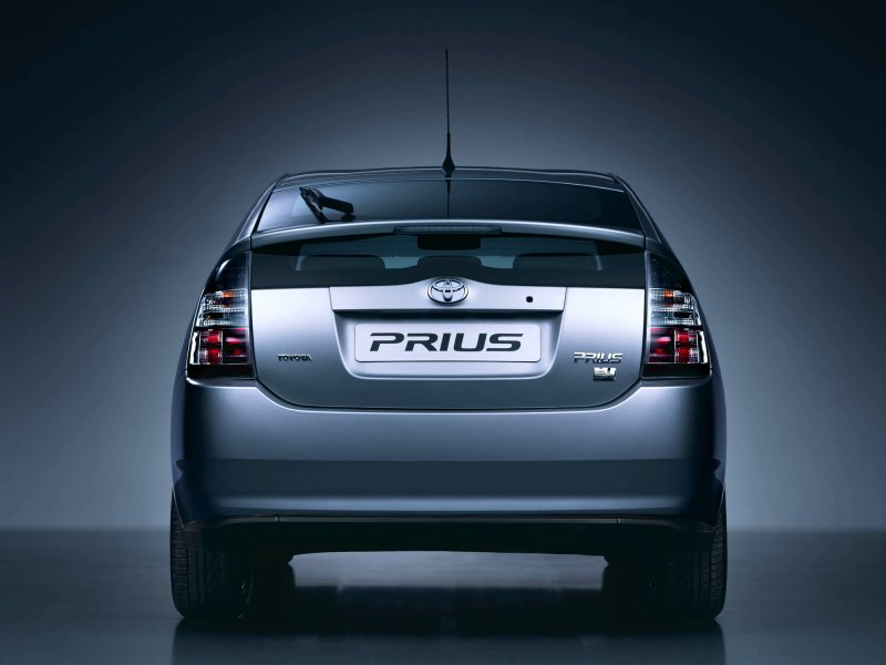 Toyota Prius 20 серый