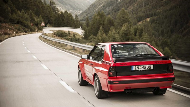 Audi Sport quattro s2