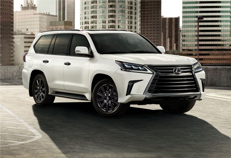 Lexus LX 570 2022