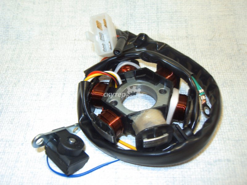 Скутер Honda giorno af24