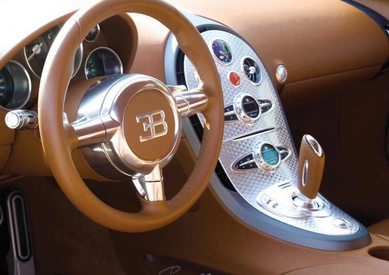 Бугатти Вейрон 16 4 super Sport