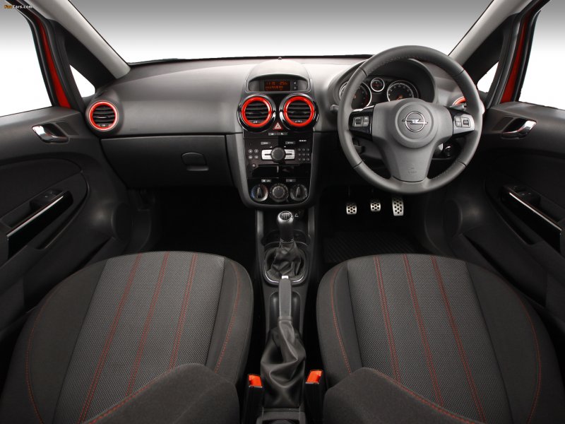 Opel Corsa d 2010 салон