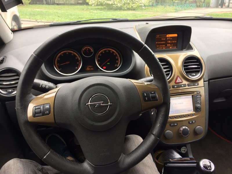 Opel Corsa d 2008 салон