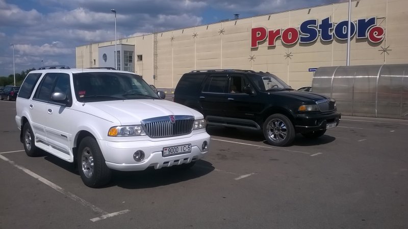 Lincoln Navigator 1