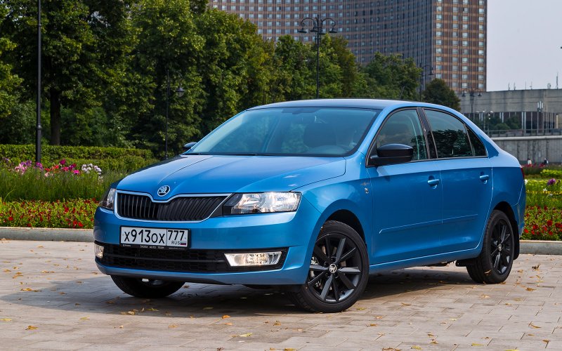 Skoda Rapid 2012