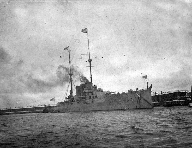 Крейсер Рюрик 1904 модель