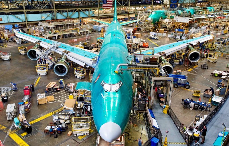 Завод Боинг 747
