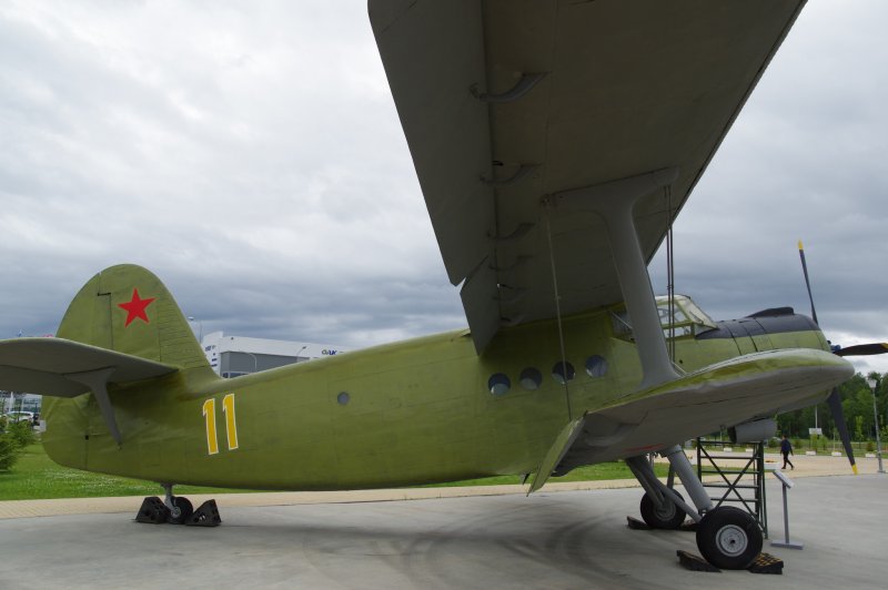 АН-2 биплан кабина