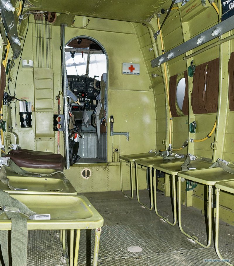 АН-2 салон
