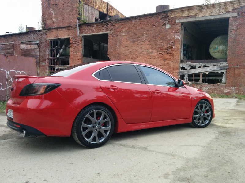 Mazda 6 GH Sport красная