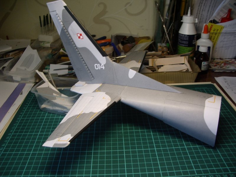 C-295 1/144