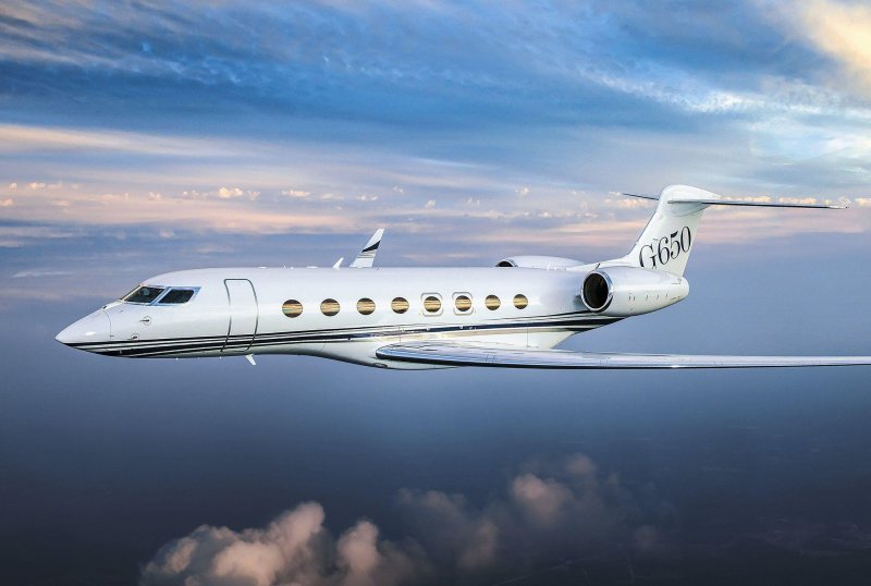 Самолет Gulfstream g650