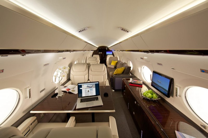 Бизнес-Джет Gulfstream g650