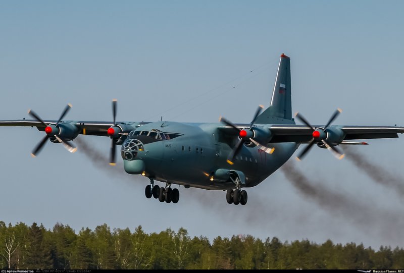 Турбовинтовой самолет АН-140