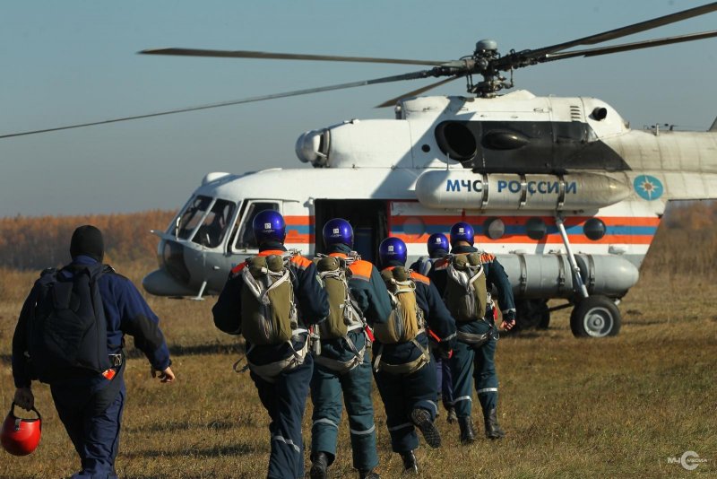 Подразделения поисково-спасательной службы МЧС России