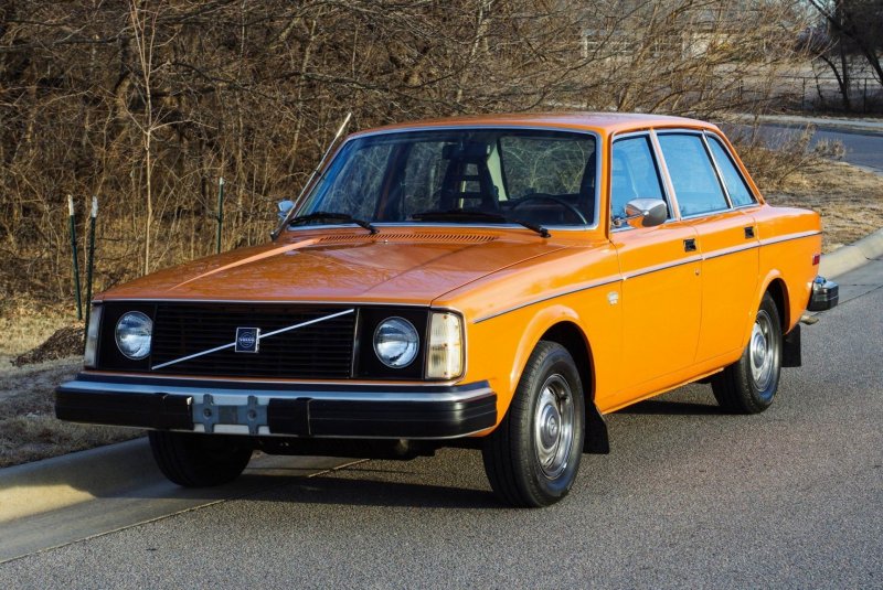 Volvo 244