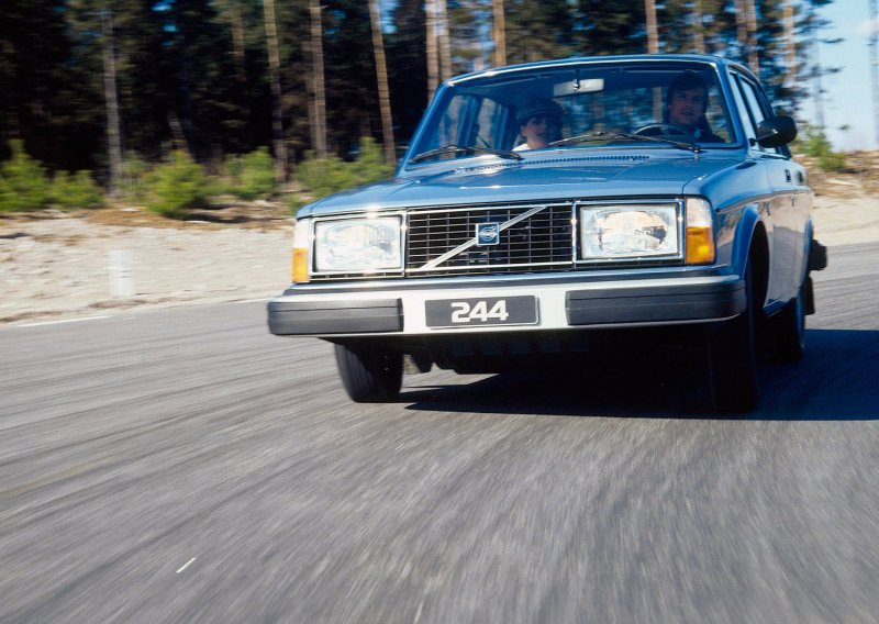 Вольво 244 l 1995