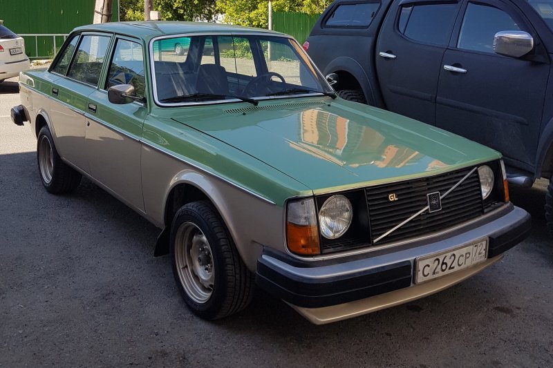Volvo 244 1977