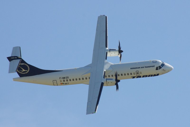 Турбовинтовой самолет ATR