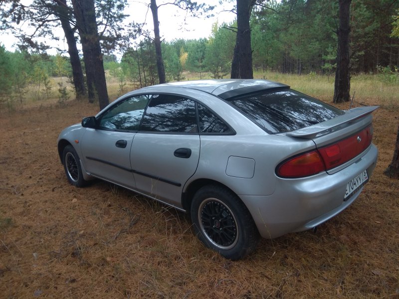 Mazda 323f