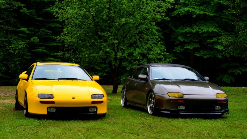 Mazda 323f ba
