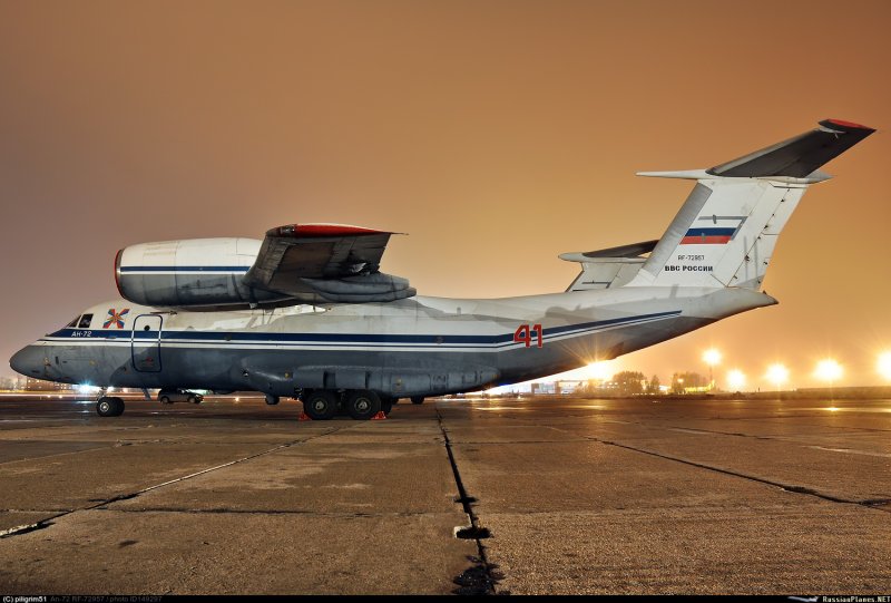 АН-72 И АН-74