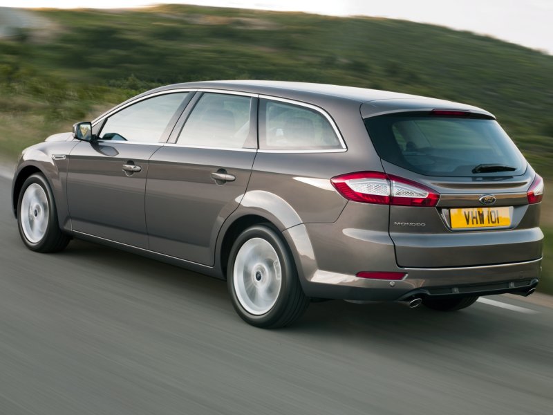 Ford Mondeo 2011 универсал