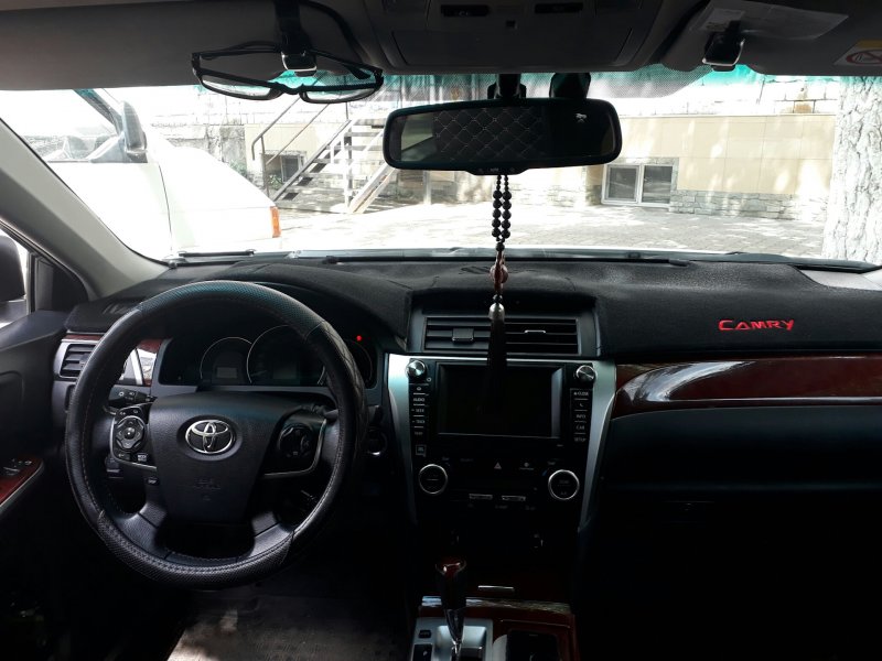Toyota Camry 50 панель