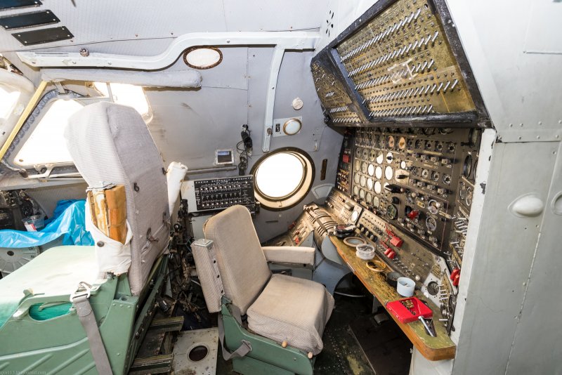 Ту-114 салон