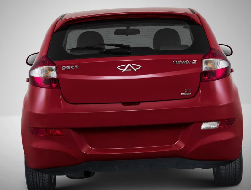 Машина Chevrolet Onix
