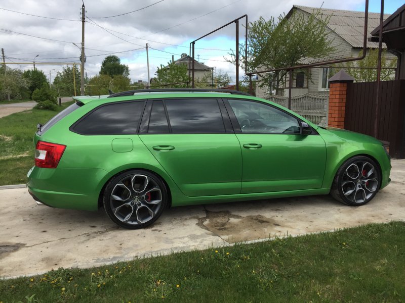 Skoda RS r18