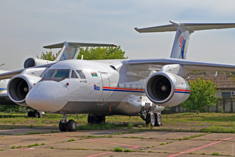 АН 74 300