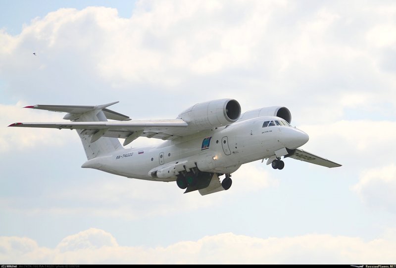 АН-74 шасси