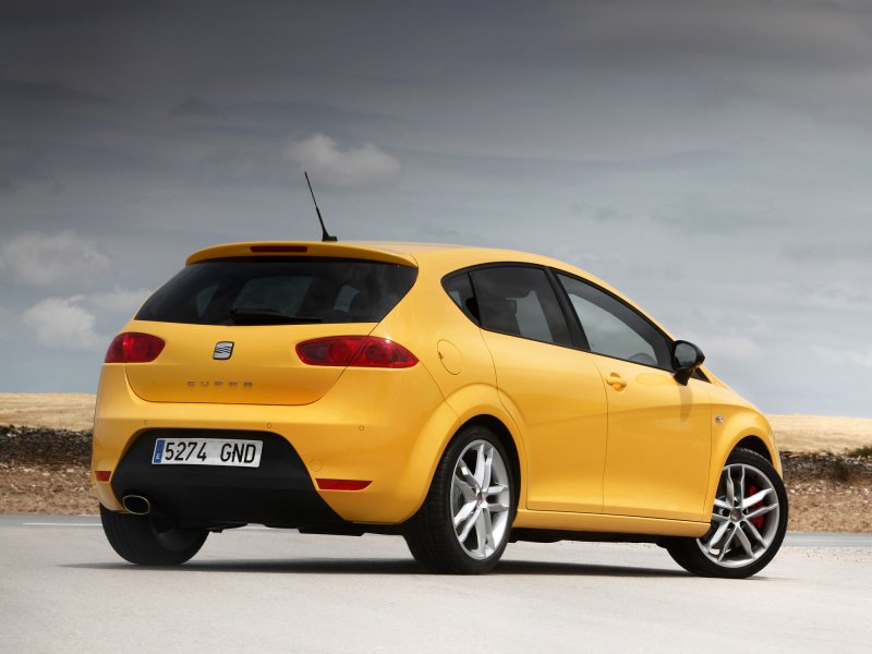 Машина Seat Leon