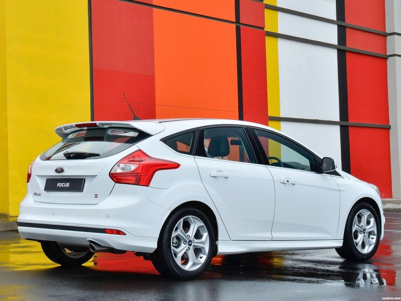 Ford Focus 3 белый