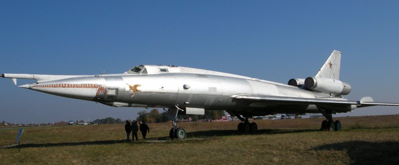Ту-22 сверхзвуковой самолёт