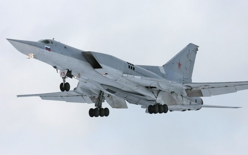 Дальний бомбардировщик ту-22м