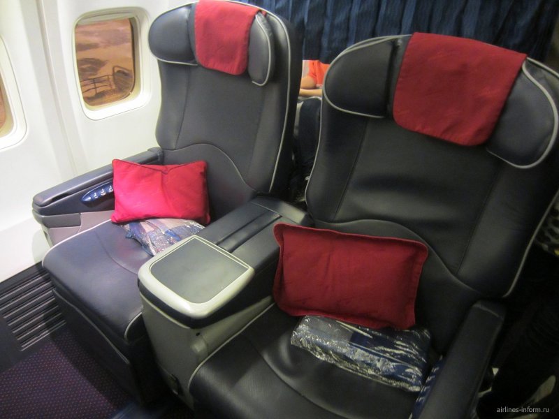 Бизнес класс в самолете Boeing 737-800