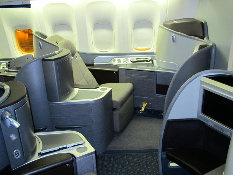 Boeing 737-800 внутри бизнес