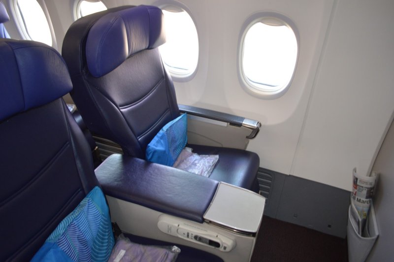 Бизнес класс сомон Эйр 737-900