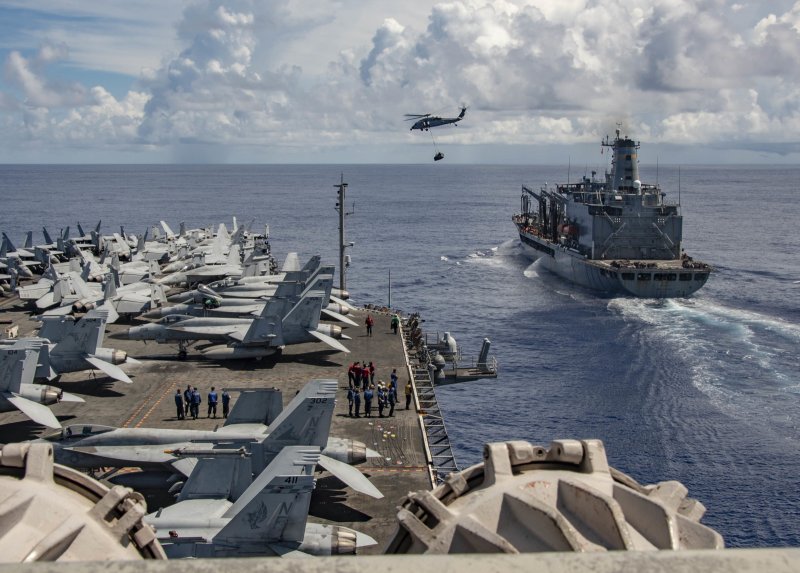 Авианосная группа ВМС США
