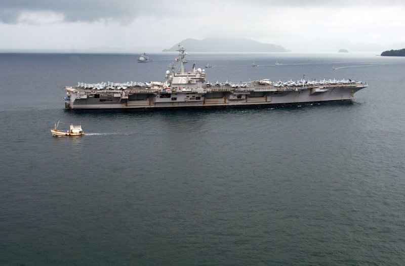 USS Рональд Рейган